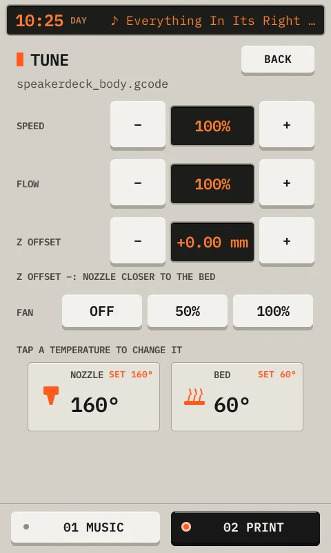 The Tune screen with speed, flow, Z offset, and fan